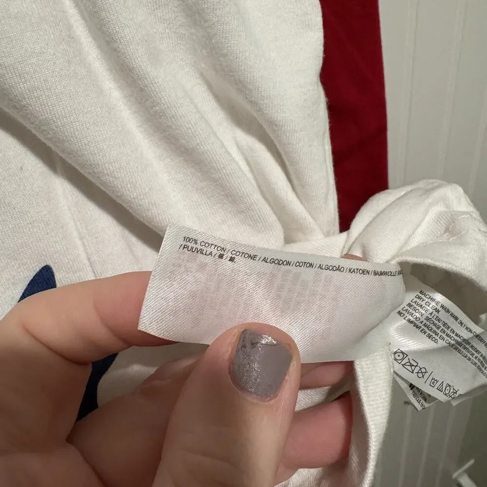 Disney Store Donald Duck Christmas Raglan Tee Shirt Mens 2X - Picture 4 of 5